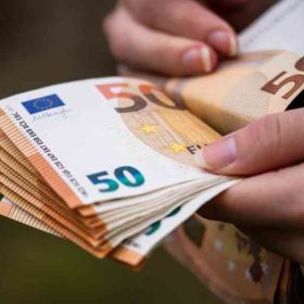 Pomoc finansowa Nickel 