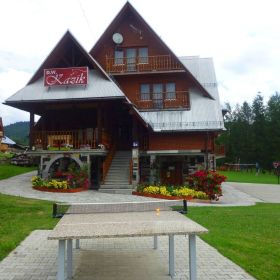 Pieniny Gorce okolice spływ Dunajcem zamek Czorsztyński