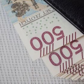 Dla bezrobotnych i zadluzonych. Pozyczam szybko.